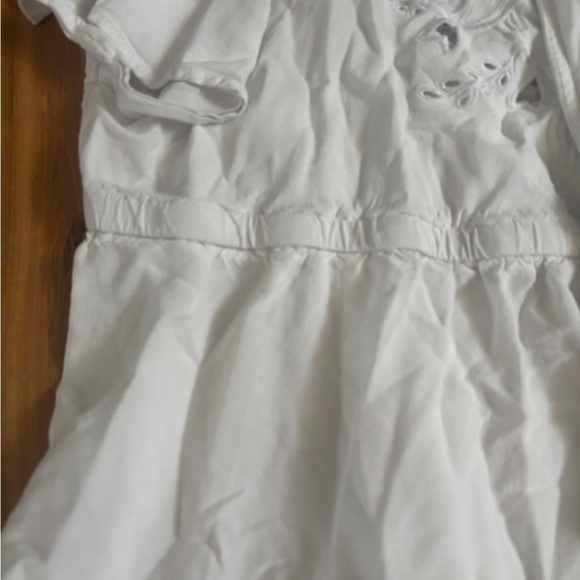 Torrid Eyelet Challis Tie Front Third Piece - Picture 4 of 7